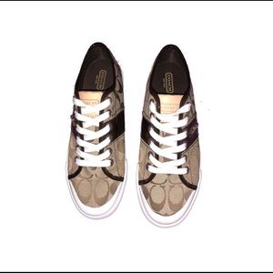 Coach shoes